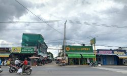 Cần tiền bán gấp 220m2 đất trong khu dân cư, sổ hồng riêng, đường 18m, giá 840 triệu
