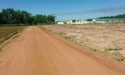 Chính chủ bán gấp 4.200m2 đất-ngay kcn becamex lớn,gần chợ trường ubnd thị xã, sát q.lộ tiện làm kho bãi. giá 800tr