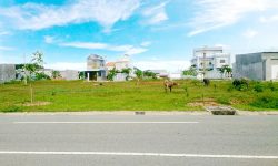 Bán đất làm xưởng 2.200m2-mt nhựa 18m,gần ubnd chợ trường,sát q.lộ 14 thị xã.Giá 450tr