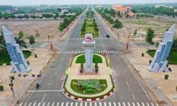 THIẾU VỐN MỞ NHÀ HÀNG TÔI CẦN BÁN GẤP MẢNH ĐẤT 2.120M2 NGAY TT THỊ XÃ, CẠNH TRƯỜNG CHỢ. GIÁ 360TR