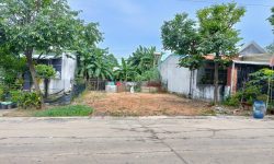 CẦN BÁN MIẾNG ĐẤT NGAY CHỢ THỊ XÃ, 200M2, SỔ HỒNG RIÊNG, GIÁ BÁN 1,5 TỶ