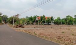 BÁN ĐẤT BÌNH PHƯỚC LỖ 1675M2 ĐẤT MẶT TIỀN ĐỐI DIỆN CHỢ, KCN ĐANG HOẠT ĐỘNG. GIÁ 340TR