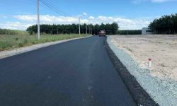 BÁN ĐẤT BÌNH PHƯỚC MẶT TIỀN 2350m2 NGAY TRUNG TÂM, CHỢ TRƯỜNG HỌC, TIỆN KINH DOANH, CHO THUÊ – 460tr
