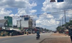 BÁN LỖ 15X40= 600M2 ĐẤT, T.CƯ 300M MẶT TIỀN 18M NGAY KCN DÂN ĐÔNG. GIÁ CHỈ 1 TỶ