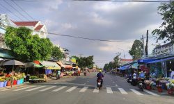 BÁN GẤP 202M2 ĐẤT Ở THỊ XÃ ĐƯỜNG 8M NẰM TRONG KHU DÂN CƯ TIỆN XÂY Ở. GIÁ 195 TRIỆU