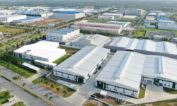 KẸT TIỀN BÁN 2,2 SÀO ĐẤT SỔ RIÊNG ĐƯỜNG RỘNG 14M NGAY KCN CHỢ, TRƯỜNG CHƠN THÀNH. 38TR/MN