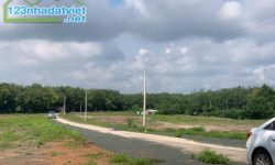 Bán Gấp 5.286m2 Thổ vườn,Tách 5 sổ Hồng, Sát Mặt Tiền Nhựa vào 100m,Ngay Dân cư Đông
